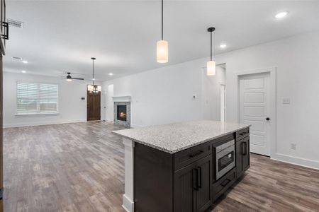 New construction Single-Family house 3608 William Ct, Grand Prairie, TX 76065 plan Jennifer - image 15