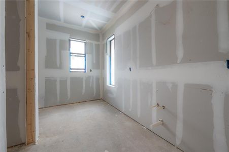 New construction Single-Family house 2301 N Ridgewood Ave, Tampa, FL 33602 null- photo 38 38