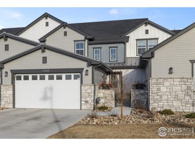 New construction Townhouse house 4264 Grand Park Dr, Timnath, CO 80547 - photo 0