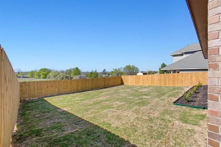 New construction Single-Family house 1656 Whiterock Dr, Weatherford, TX 76086 null- photo 18 18