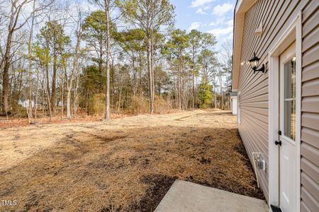 New construction Single-Family house 307 E Pope Ave, Kenly, NC 27542 null- photo 19 19