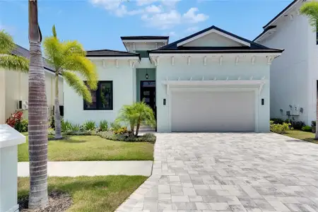 New construction Single-Family house 6534 Simone Shores Cir, Apollo Beach, FL 33572 Marlin- photo 0