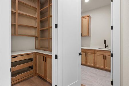 New construction Single-Family house 2416 Candlestick Dr, Granbury, TX 76049 - image 17