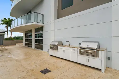 New construction Condo house 3100 N Ocean Dr, Unit H-1710, West Palm Beach, FL 33404 - image
