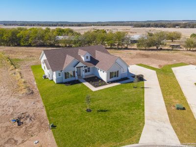 New construction Single-Family house 311 Venado Oaks, Castroville, TX 78009 PORTOFINO- photo 20 20