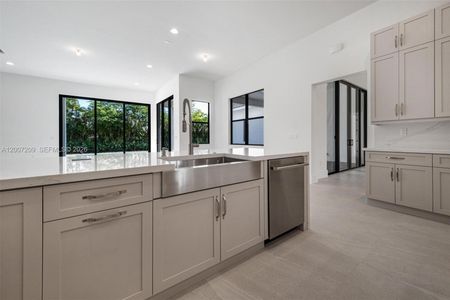New construction Single-Family house 11900 Sw 14Th Pl, Davie, FL 33325 plan The Laurel Home - image 18