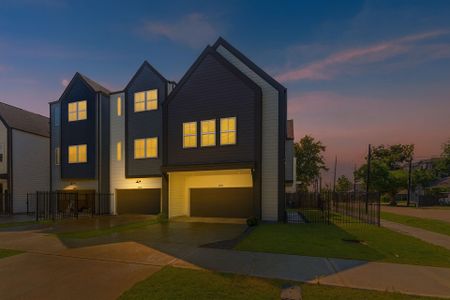 New construction Single-Family house 4329 Arlington St, Houston, TX 77022 - image