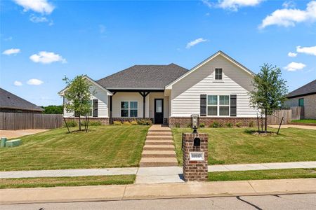 New construction Single-Family house 10117 Castleberry Ln, Waco, TX 76712 - image
