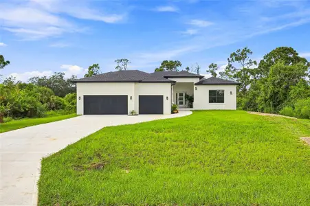 New construction Single-Family house 7731 Pinedale Dr, Port Charlotte, FL 33981 - image