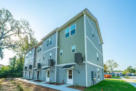 New construction Townhouse house 402 Gravy Train St, Charleston, SC 29414 plan Two-Bedroom Townhome - image 3