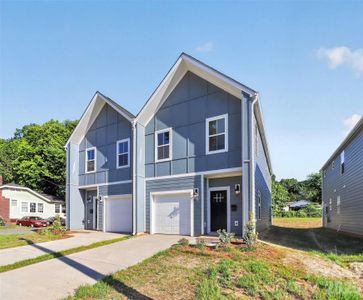 New construction Townhouse house 337 N Hoskins Rd, Charlotte, NC 28216 - image