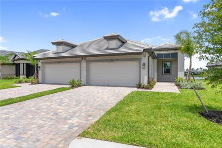New construction Single-Family house 18039 Cherished Lp, Bradenton, FL 34211 plan Topaz - Villas - image