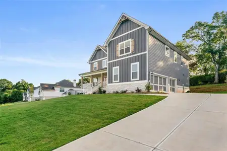 New construction Single-Family house 204 Races Rd, Hoschton, GA 30548 plan The Mulberry - image