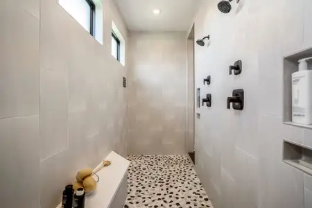 New construction Single-Family house 504 Whitetail Run Ct, Conroe, TX 77304 plan Comal II 4217 - image