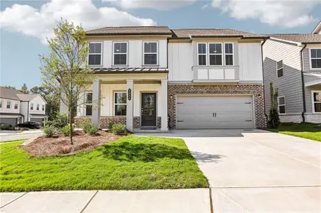 New construction Single-Family house 5464 Hargrove Wy, Flowery Branch, GA 30542 plan Hampstead - image