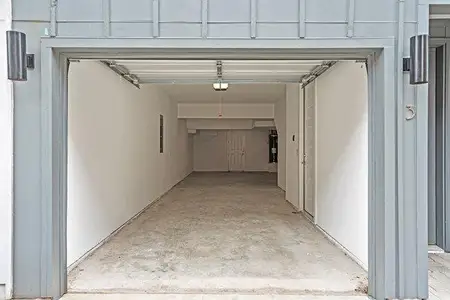 New construction Townhouse house 2505 Bluebonnet Ave, Unit 4, Austin, TX 78704 - image