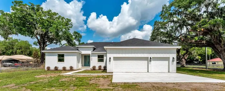 New construction Single-Family house 104 Thrasher Rd, Plant City, FL 33566 - image