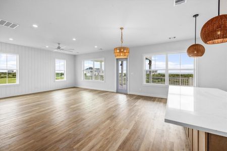 New construction Single-Family house 25830 Bay Breeze Dr, Galveston, TX 77554 null- photo 19 19
