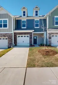 New construction Townhouse house 4009 Lawnview Dr, Charlotte, NC 28269 null- photo 0