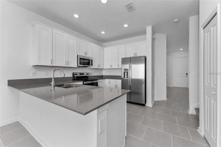 New construction Townhouse house 7521 Stone Creek Trl, Kissimmee, FL 34747 null- photo 9 9