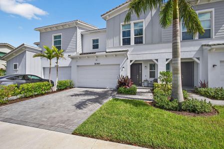 New construction Townhouse house 16360 Oakview Dr, Westlake, FL 33470 null- photo 0