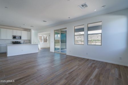 New construction Single-Family house 2852 N 214Th Dr, Buckeye, AZ 85396 plan Bartlett - image 15