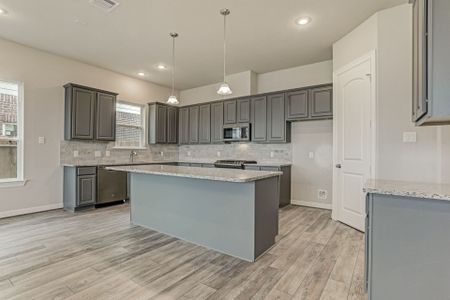 New construction Single-Family house 1606 Friendship Park Cir, Seabrook, TX 77586 plan El Jardin - image 4