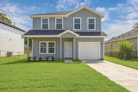New construction Single-Family house 1825 Thompson St, Texas City, TX 77568 - image