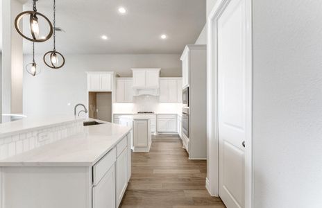 New construction Single-Family house 40028 Belted Kingfisher Ct, Magnolia, TX 77354 plan Plan 2909AU - image 4