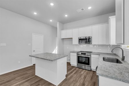 New construction Single-Family house 11964 Canal St, Willis, TX 77318 - image 6