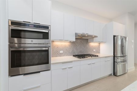 New construction Single-Family house 3007 Ventas Dr, Houston, TX 77047 - image 5