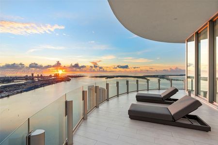 New construction Condo house 300 Biscayne Blvd Wy, Unit PH6001C, Miami, FL 33131 - image
