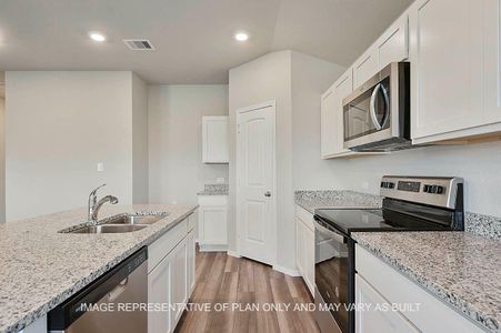New construction Single-Family house 401 Combine Rd, Snook, TX 77878 plan Bellvue - image