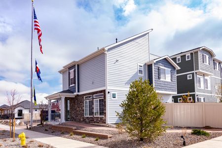 New construction Single-Family house 957 Highlands Circle, Erie, CO 80516 - photo 0