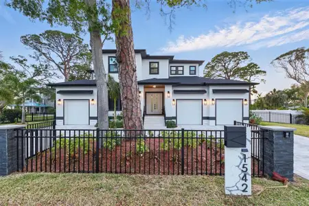 New construction Single-Family house 1542 Bayshore Blvd, Dunedin, FL 34698 null- photo 0