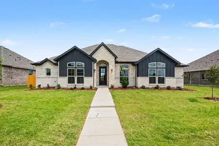 New construction Single-Family house 1913 Barrix Ln, DeSoto, TX 75115 - image 2