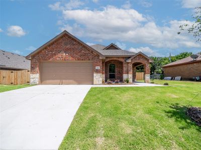 New construction Single-Family house 1928 Carrington Drive, Glenn Heights, TX 75154 - photo 0