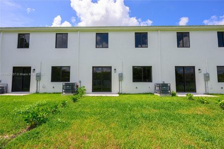 New construction Townhouse house 880 Sw 1St St, Florida City, FL 33034 - image