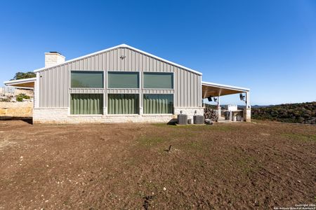 New construction  house 225 Arrowhead Ln, Bandera, TX 78063 - image