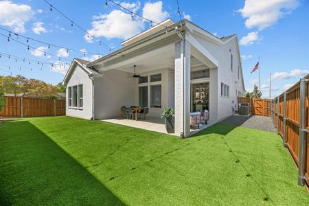 New construction Single-Family house 6204 Beacon Hill Wy, Fort Worth, TX 76112 plan The Landover - image