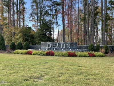 Destin Entrance