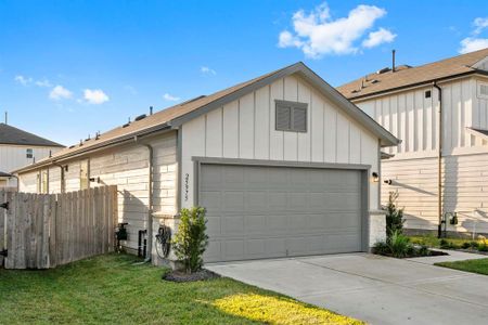 New construction Single-Family house 25975 Chicory Drive, Magnolia, TX 77355 - photo 0