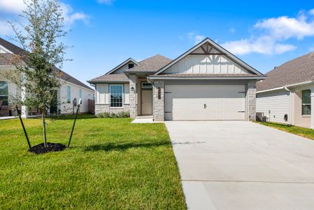 New construction Single-Family house 1970 Cambria Dr, Bryan, TX 77807 plan The 1443 - image