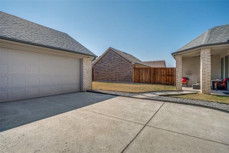 New construction Single-Family house 1821 Temple Hls, Van Alstyne, TX 75495 null- photo 34 34