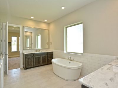 New construction Single-Family house Leander, TX 78641 plan Santa Barbara II - image 9