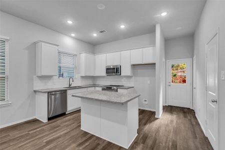 New construction Single-Family house 11966 Canal St, Willis, TX 77318 - image 8