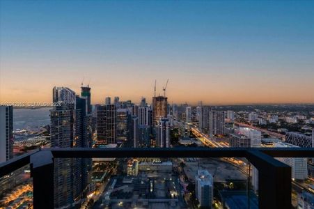 New construction Condo house 20 Ne 11Th St, Unit 6003, Miami, FL 33132 - image