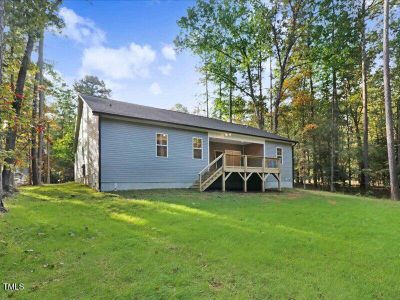 New construction Single-Family house 652 Shawnee Dr, Louisburg, NC 27549 null- photo 50 50