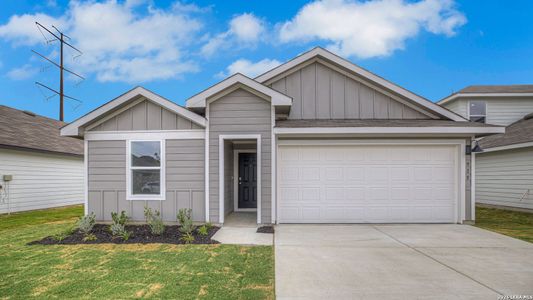 New construction Single-Family house 1019 Gladys Run, Seguin, TX 78155 plan The Baylor - image