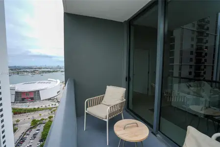 New construction Condo house 159 Ne 6Th St, Unit 2711, Miami, FL 33132 - image